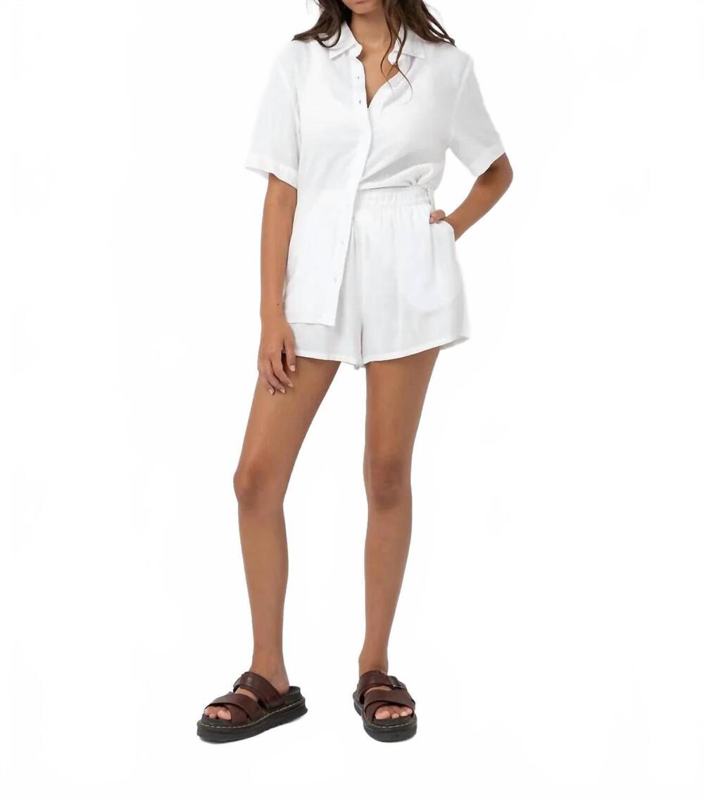 NEW RHYTHM. classic lounge shirt in white